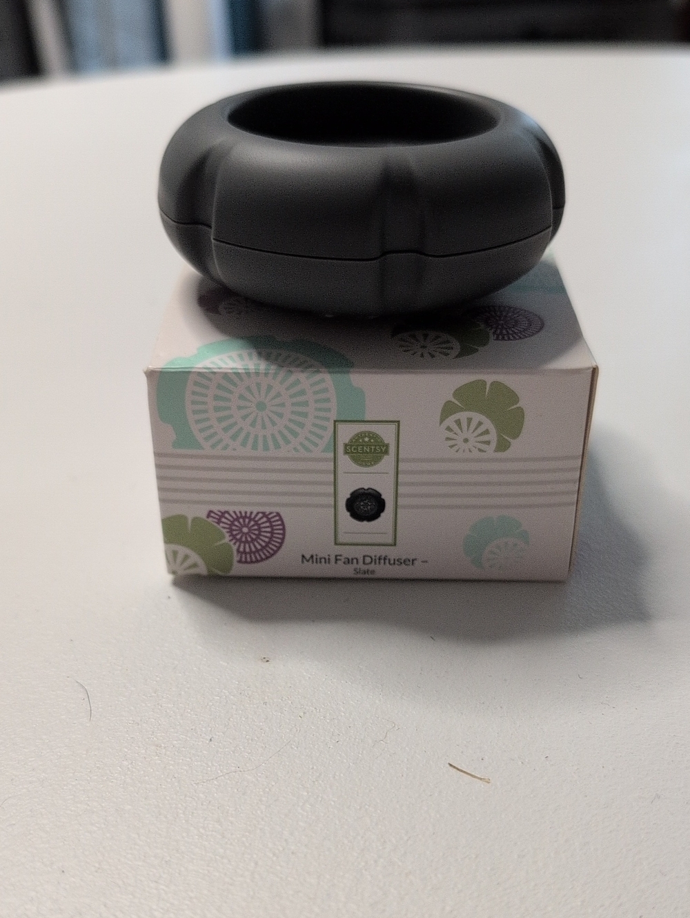 SCENTSY MINI FAN DIFFUSER